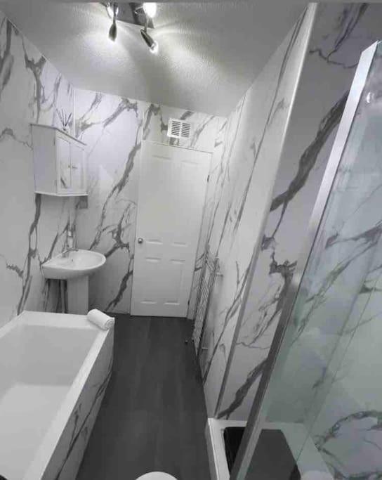 Immaculate Centre With Free Parking - Ground Floor Apartment Aberdeen